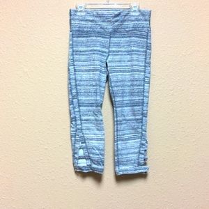 Xersion yoga leggings grey small